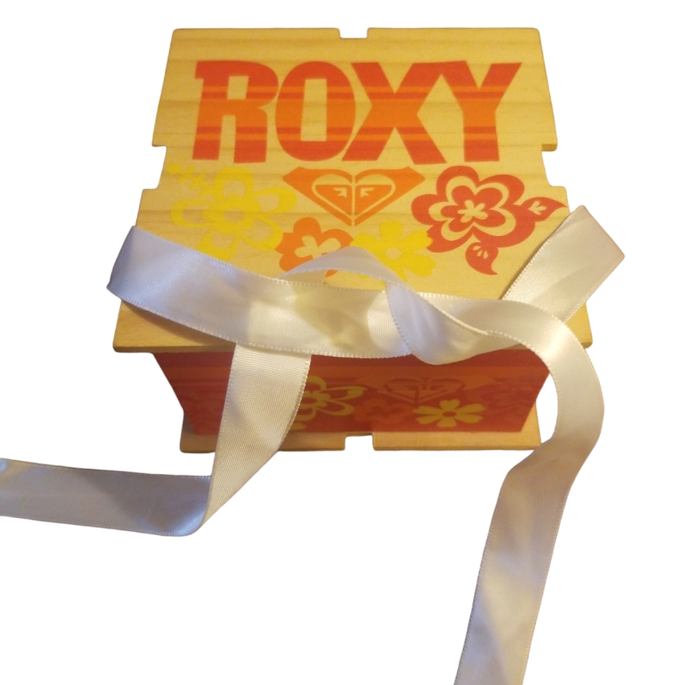 Roxy Crystal Watch